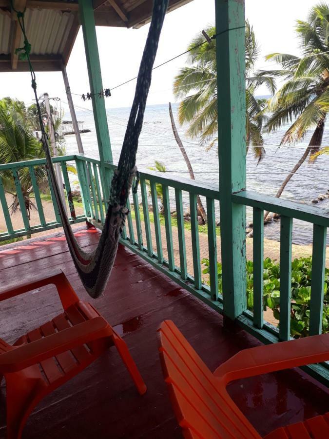 Corn Island Hostal Alal Suite North End Bagian luar foto